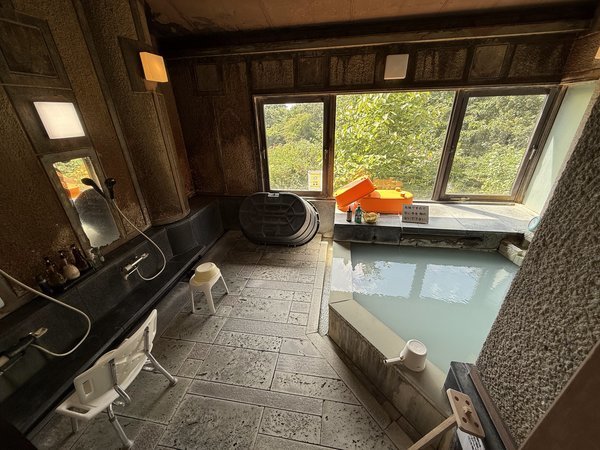 yݐؕCzƈꏏɂp܂BiLEv\j