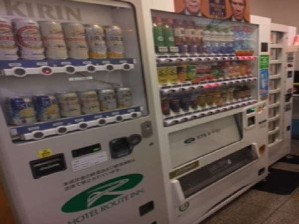 ■アルコール・ジュースの自動販売機