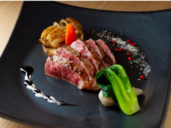 ��쉷�� ���h�M�R�F�[�H�̂��p�ӂ��������܂��B