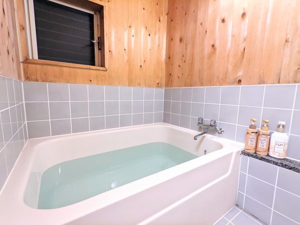 �X�p�{�݂Ƃ͕ʂɏh�������ɂ������C����܂��I�؂̍���̂��邨���C�Ń����b�N�X