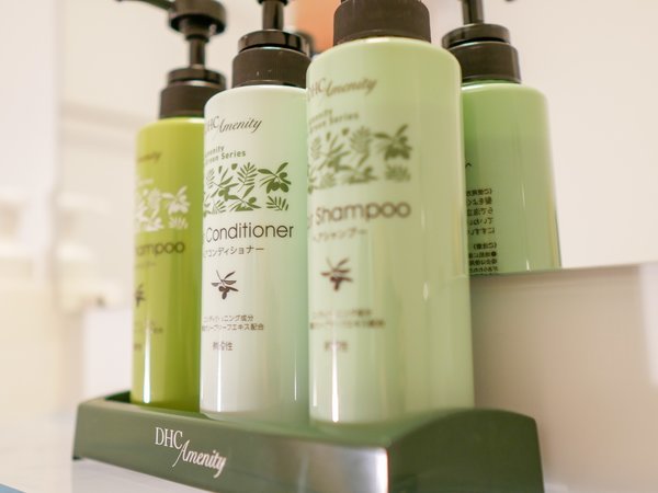 �����ɐl�C��DHC�A���j�e�B