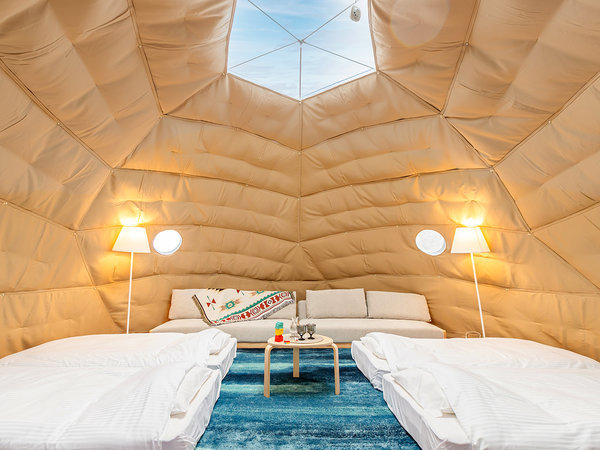 �y�h�[���^�e���g�z �����V��A�L����ԁB�O�E����u�Ă�ꂽ�u�閧��n�v�̂悤�ȓ����Ɏv�킸���N���N��