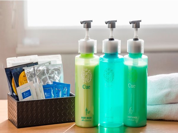 �V�����v�[�A�t���[�A���j�e�B