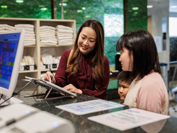 �t�����g�^�`�F�b�N�C���̂��葱���̓^�u���b�g���͂ōs���Ă���܂��B