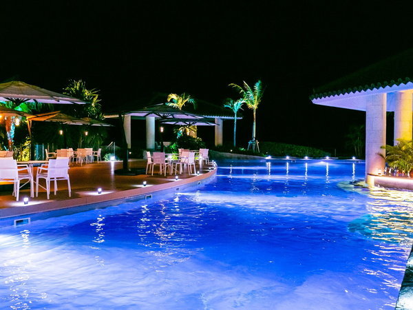 �I���G���^���z�e���@���ꃊ�]�[�g���X�p�F�i�C�g�v�[��