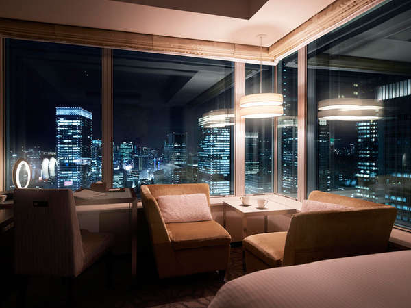 30���ā@�G�O�[�N�e�B�u�R�[�i�[�c�C��