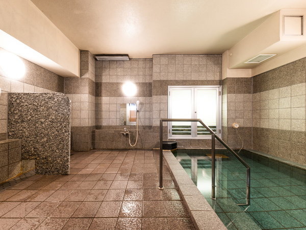 上総の湯。ご宿泊者様は無料でご利用いただける貸切風呂です(要予約)。