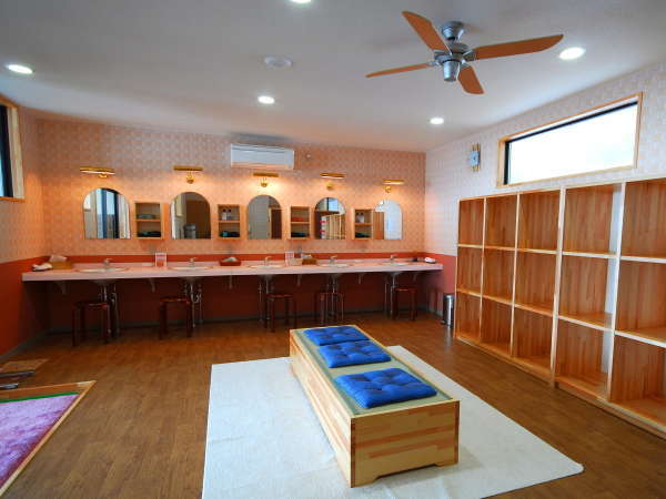 �嗁��@�E�߃X�y�[�X�@��������Ԃł��B