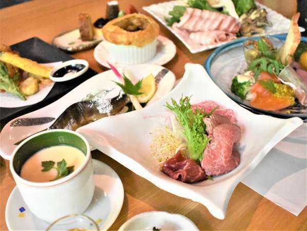 【夕食一例】地元九州で獲れた地野菜と地魚をふんだんに使用した創作会席