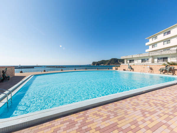 *�y�X�p�O�����z�ቺ�ɑ����m����]�ł��鉮�O�v�[���i�␅�j