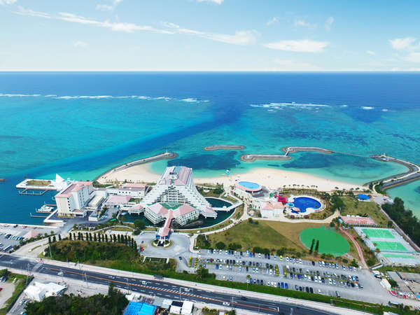 プールはありますか シェラトン沖縄サンマリーナリゾートのよくあるお問合せ 宿泊予約は じゃらん