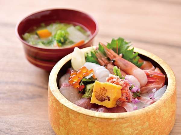 ���o�̂��h�@�R�c���F�z�[�G������