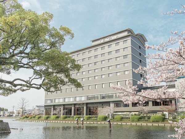 �z�e���j���[�I�[�^�j����̎{�ݎʐ^