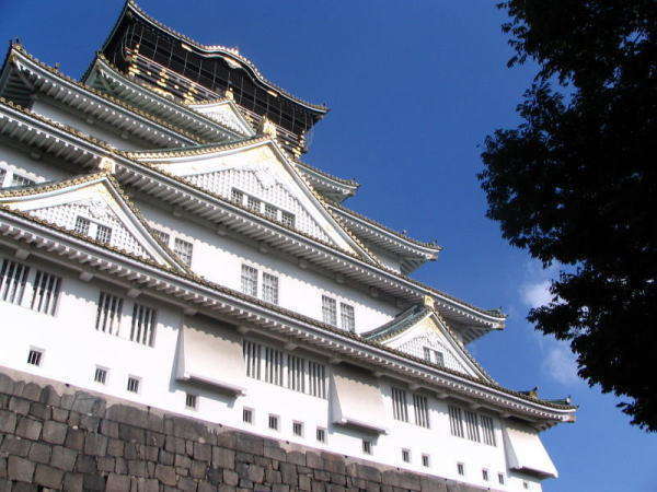 大阪 城 ホール 北 玄関