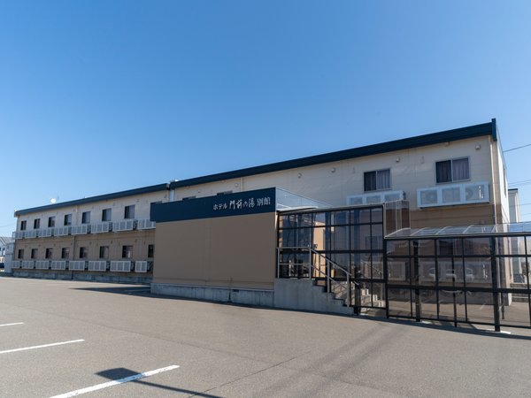 ��O�̓��F�ʊّO���ԏ�