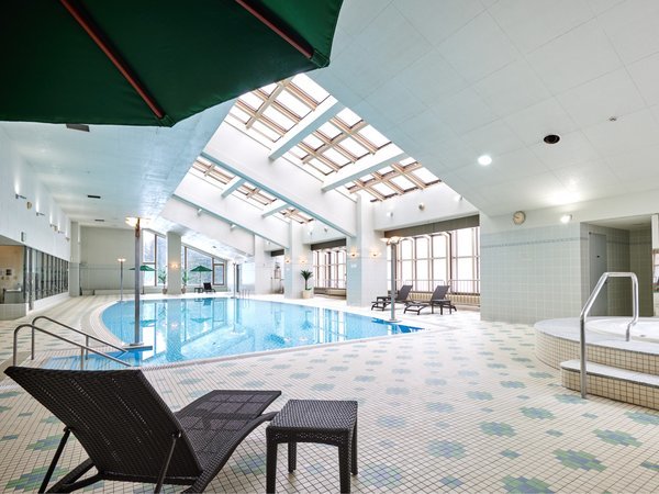 �y�m�`�r�o�`�j���[�I�[�^�j�z�厩�R�𖞋i�ł���{�i���]�[�g�z�e��