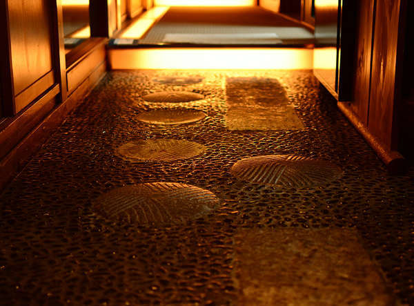 �C�P������@AKARI et KAORI�i�A�J���@�G�@�J�I���j�F�嗁��܂ł̓��̂�