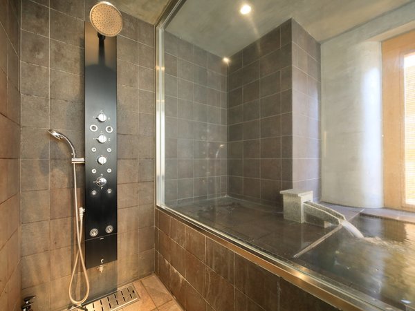 Deluxe Twin with Semi-open Air Bath(�x�b�h��140cm�~2��j