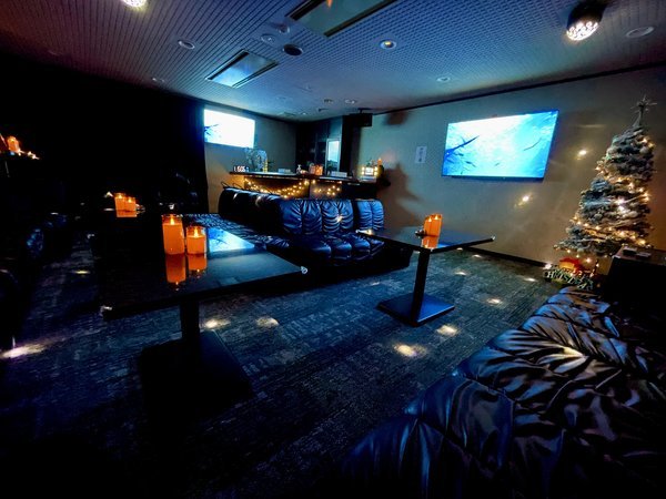 Ss܂łȂŃNX}X𖞋iB