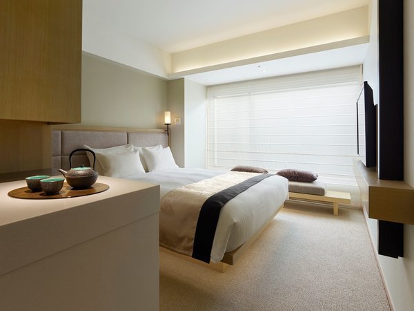 �y�X�^���_�[�h�N�C�[����26�u �x�b�h��1,640mm ���2���z�������Ƃ����x�b�h�̋q���B