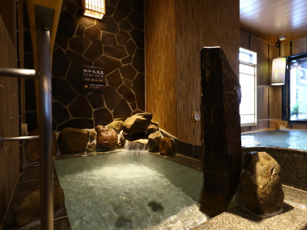 �V�R���� �m�s�̓� ��h ��T���i�h�[�~�[�C���`�F�[���j�F�������C