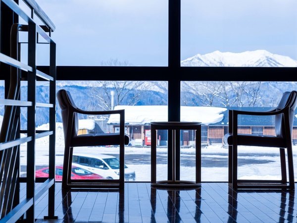 �y�ٓ��b�x�e�X�y�[�X�z�i�F�𒭂߂Ȃ��痎�����������Ԃ��߂����܂�