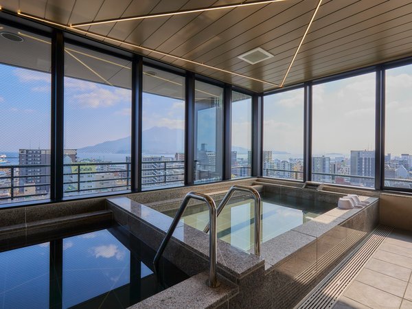 �j���嗁��