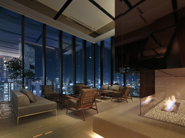 CANDEO HOTELS�i�J���f�I�z�e���Y�j���U�E�^���[�F