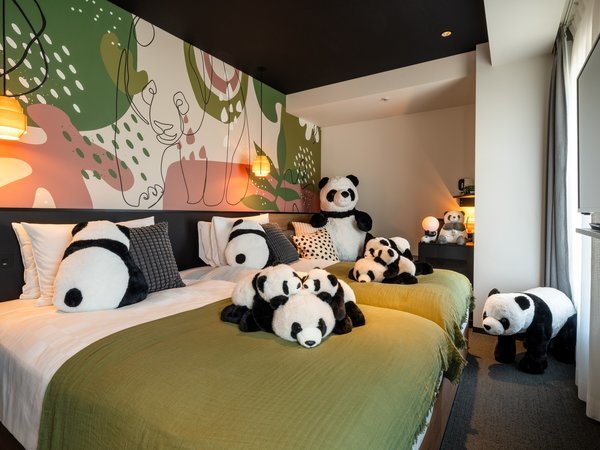 �wCONCEPT ROOM�@ART�~ZOO �p���_�܂݂�̓��ʎ���x���c�C�����x�b�h��1100�o