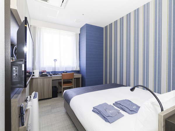 �X�^���_�[�h�_�u���y20.0�u/�V�����[�u�[�X�E�g�C���t�z�������ɂ���Ď኱�Ƌ�̔z�u�����قȂ�܂�