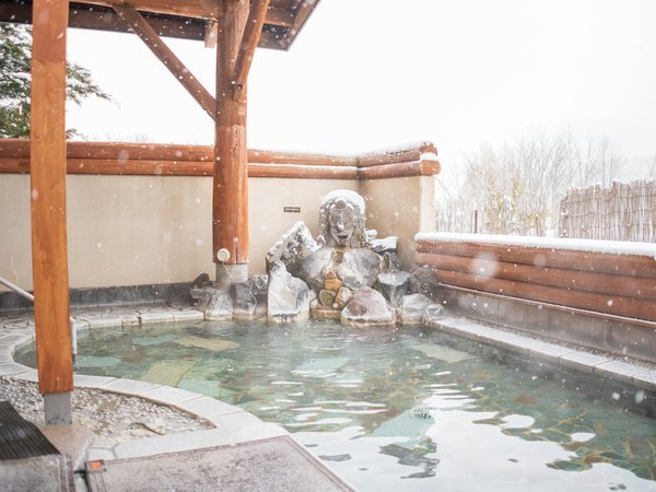 �V��̊قŐጩ���C