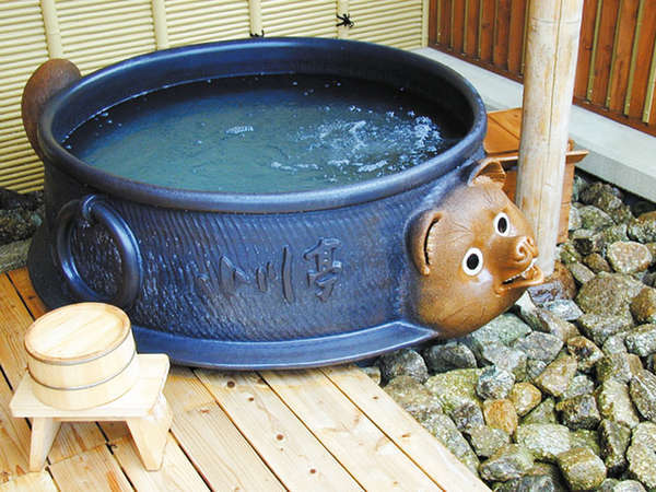 温泉 信楽焼浴槽陶器 陶器風呂 デザイン 信楽焼バスタブ 丸型 陶器風呂 信楽焼浴槽 丸型 直径950 高さ580ミリ 信楽焼浴槽ロクロ成型 陶器浴槽 陶器風呂 つぼ湯 つぼ風呂 風呂釜 風呂桶 しがらきやき やきもの バスタブ 釜風呂 信楽焼ふろ 露天 温泉 yr-950 まるいち本店