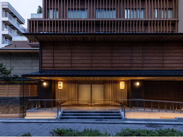 �q�x�n�j�`�m�@�f�h�m�j�`�j�t�@�j�x�n�s�n�F-�O�σA�v���[�`-