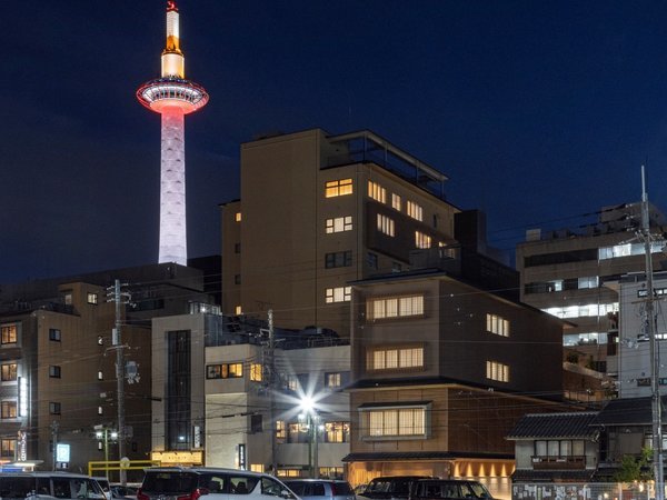 �q�x�n�j�`�m�@�f�h�m�j�`�j�t�@�j�x�n�s�n�F-���s�^���[���ڂ̑O-