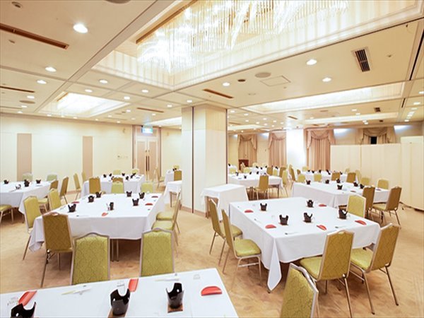 �I�[�X�^�b�g���ۃz�e���������F���