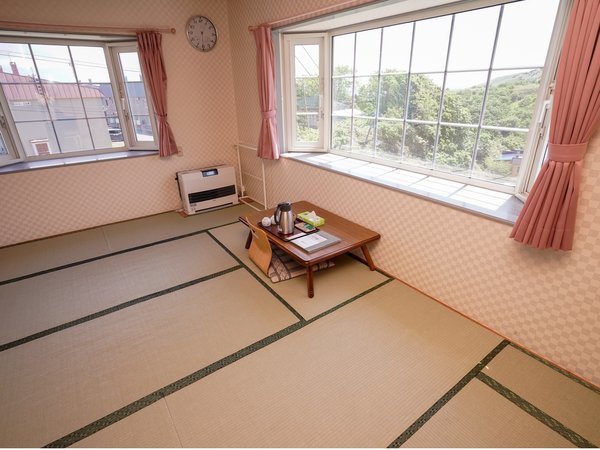 �y���V�������`�Ɂ`�̎{�ݎʐ^3