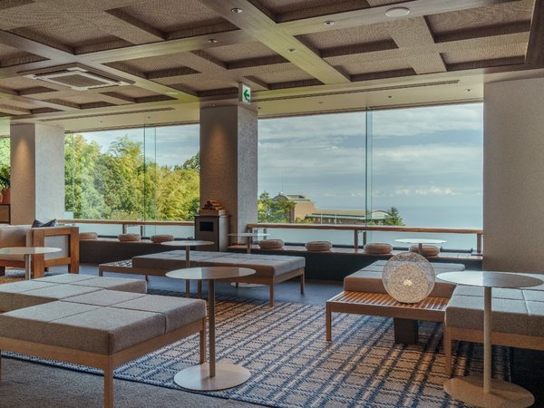 �W�]����