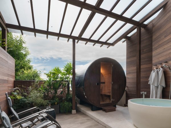 �T�E�i�E�I�V���C�t | ���O�W���A���[�X�C�[�g