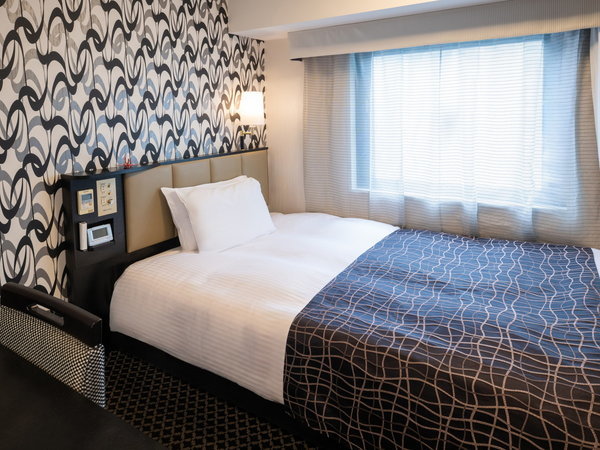 �V���O�����[���i�L��11�u/�x�b�h��140cm�̃��C�h�x�b�h�ݒu�j