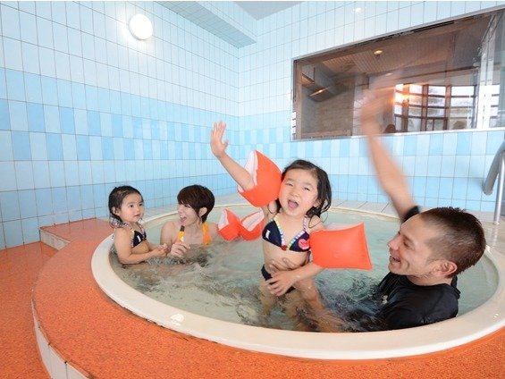 �����W�[���z�e�� �ߔe�F�v�[���ł̃A�[�������O�����ݏo