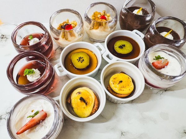 �A�[�N�z�e�����R�|���[�g�C���z�e���Y�|�F�����X�C�[�c