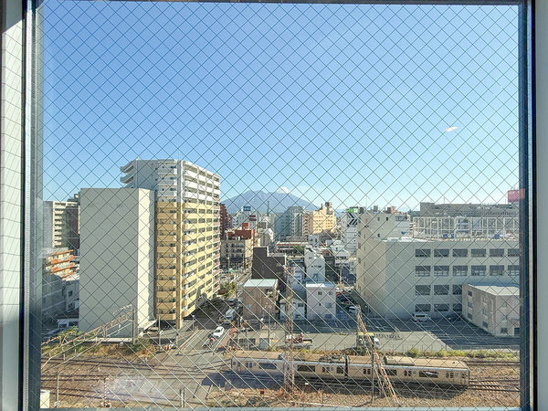 �����r���[���[������̌i�F���