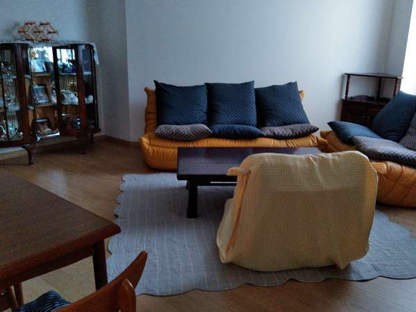 �Q�X�g�n�E�X�@�͂Ȃ��̎{�ݎʐ^1