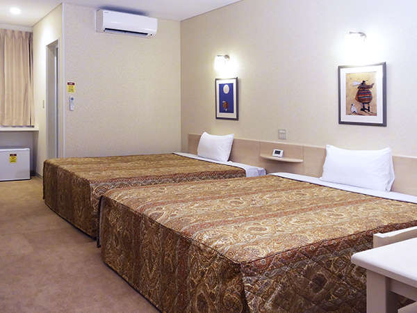 ファミリーロッジ　旅籠屋　ぬいぐるみ　Lと小 ファミリーロッジ 旅籠屋 ぬいぐるみ Lと小 - ぬいぐるみ安い 価格