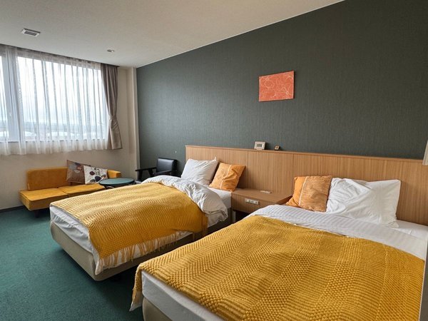 ���R�L���ȏ����̃O���[���Ə_�炩�ȉ��F���C���[�W�����X�̈��炬��������S�n�悢�������ł��B