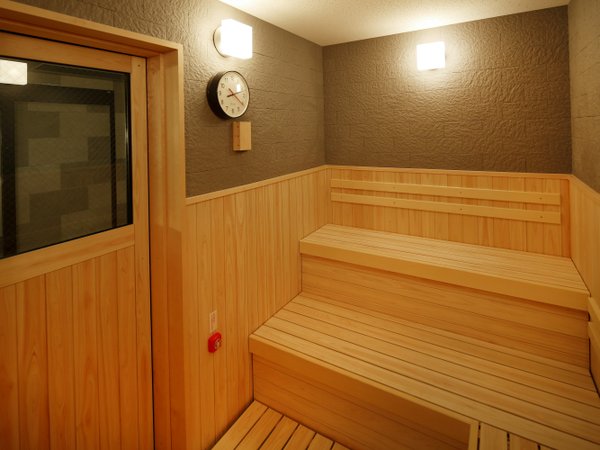 �j���h���C�T�E�i