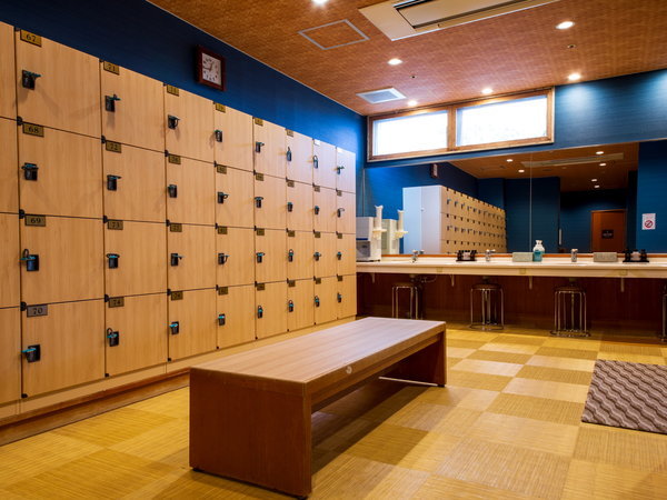 2025N3j嗁j[AIbJ[tƂȂ܂B