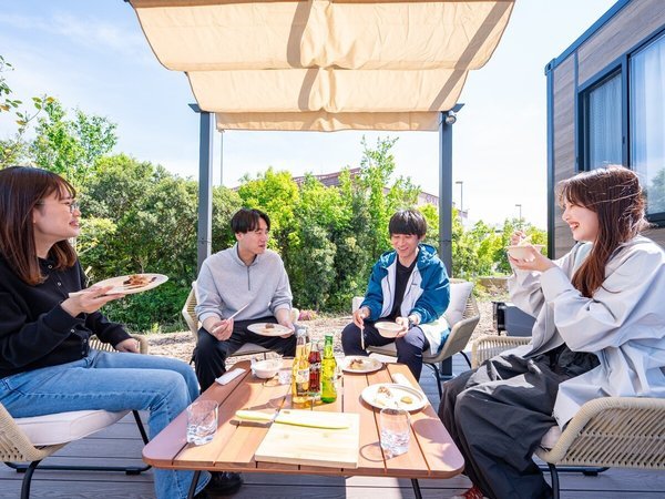 ���N�g�[�� �H��TERRACE�F�Ƒ��⒇�Ԃ�BBQ���y���ށ�