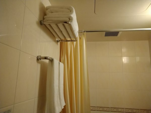 �X�}�C���z�e���ޗǁF���������ɔ����t���̃A���j�e�B��