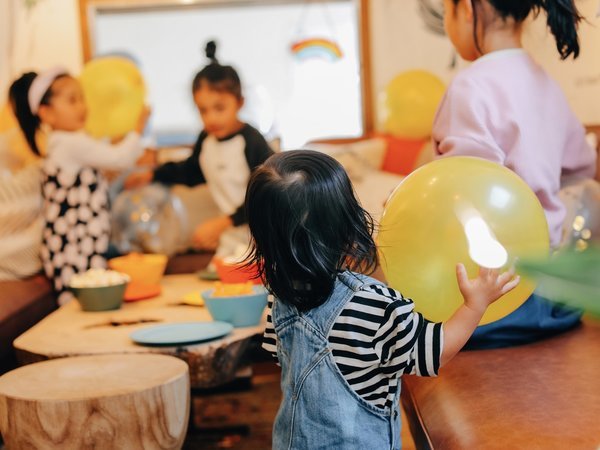 �W���������� �Ó쓡��F���q���o�[�X�f�[�p�[�e�B�[�Ȃǎg�����͎��R�I